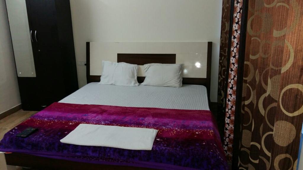 Asian Suites Tulsi Aura ナビムンバイ エクステリア 写真
