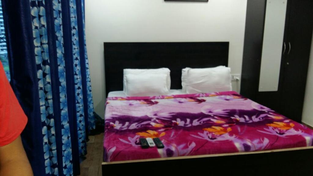 Asian Suites Tulsi Aura ナビムンバイ エクステリア 写真